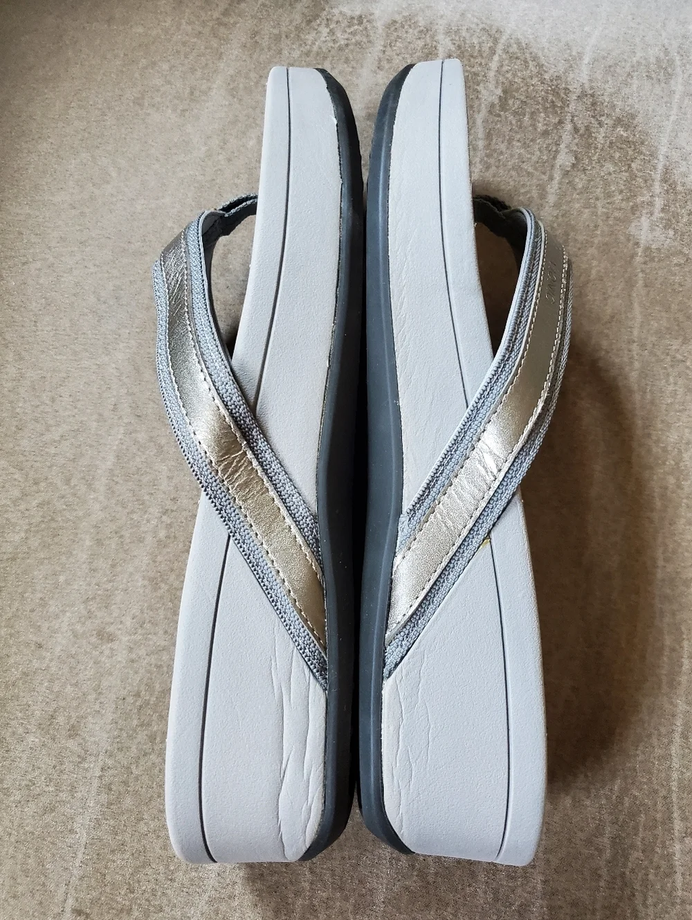Vionic High Tide Platform Wedge Sandals In Pewter And Grey Size Womens 10